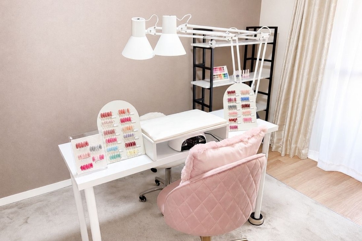 小平市 hinadeco nail の完全個室プライベートサロン空間